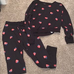 Coordinated lounge set